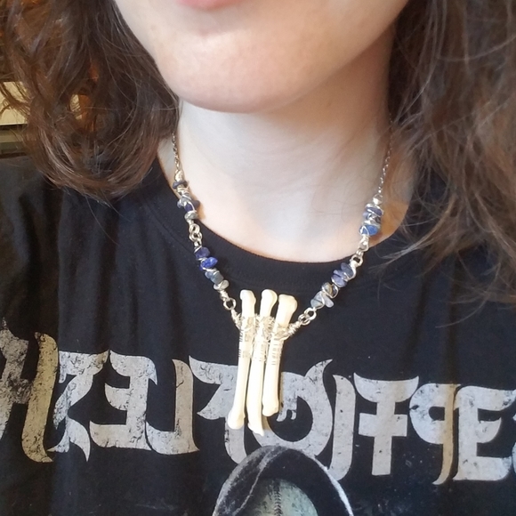 Coyote Foot Bone Sodalite Wrapped Choker - Picture 9 of 12